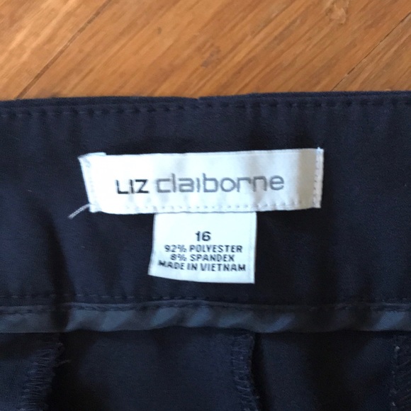 Liz Claiborne; Skirt, w/Pockets, Side zipper, Navy - Picture 3 of 4